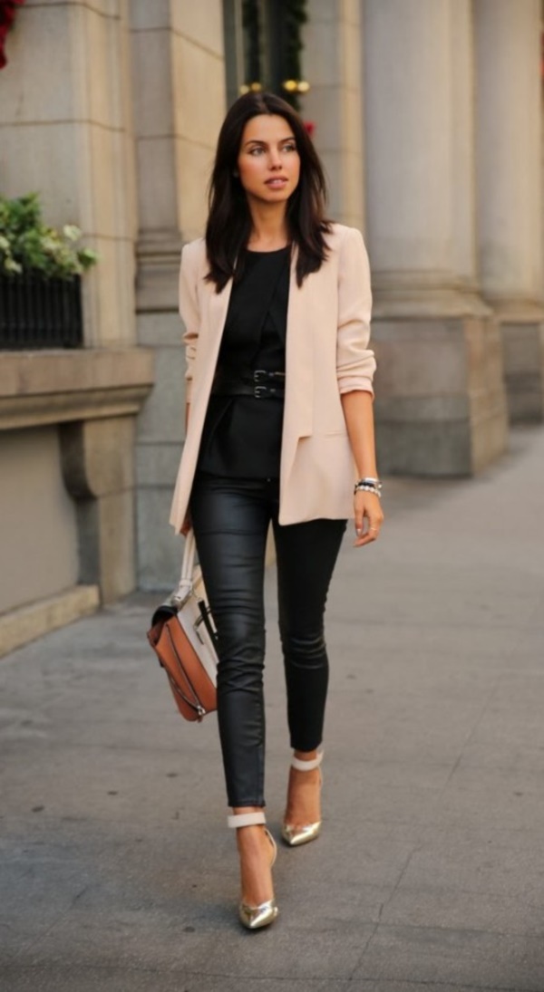 casual-work-outfits-for-women-over-40