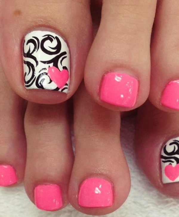 Lovely-Valentines-Day-Nail-Art-Designs