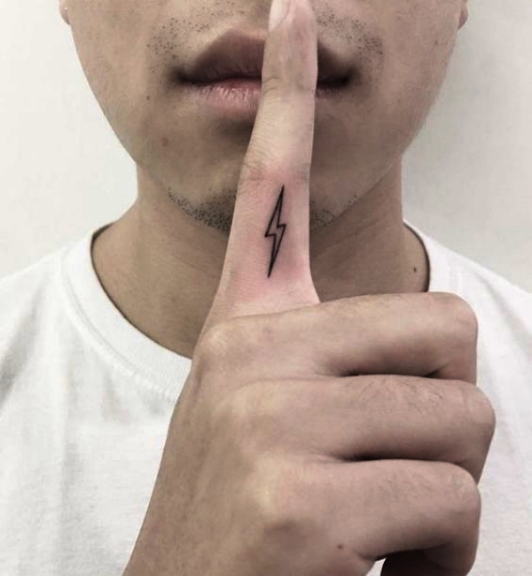 Flash Tattoo: Small Tattoo Designs for Men with Deep Meanings