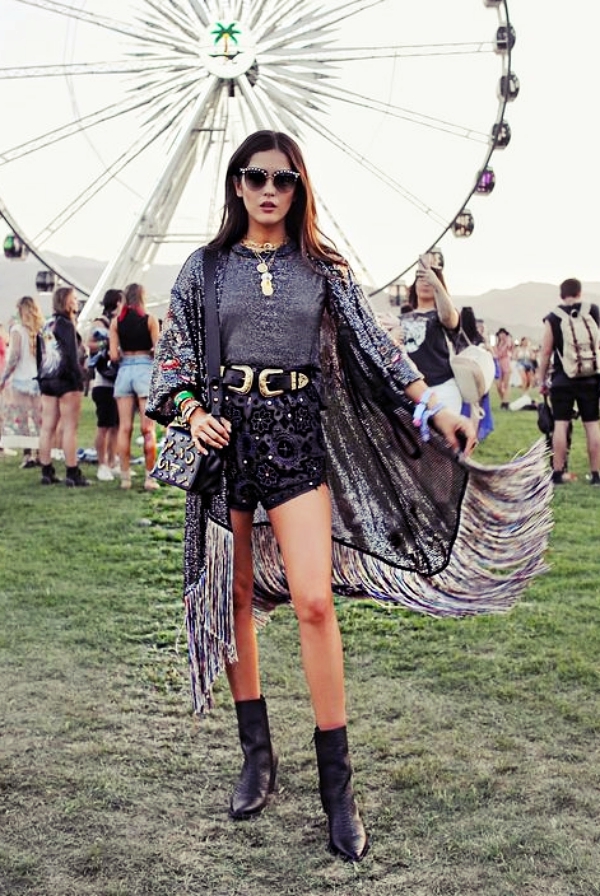 Festive-Coachella-Outfits-Ideas-to-Copy