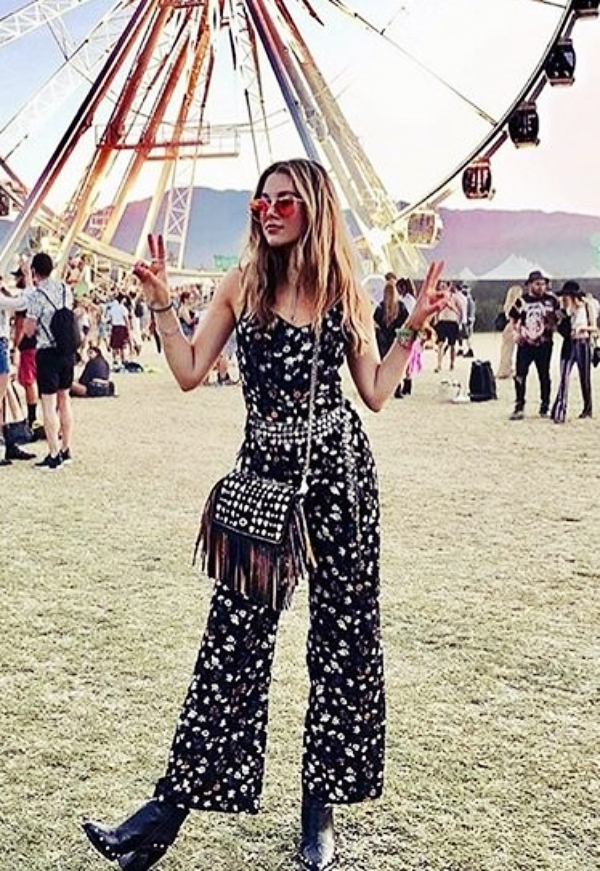 Festive-Coachella-Outfits-Ideas-to-Copy