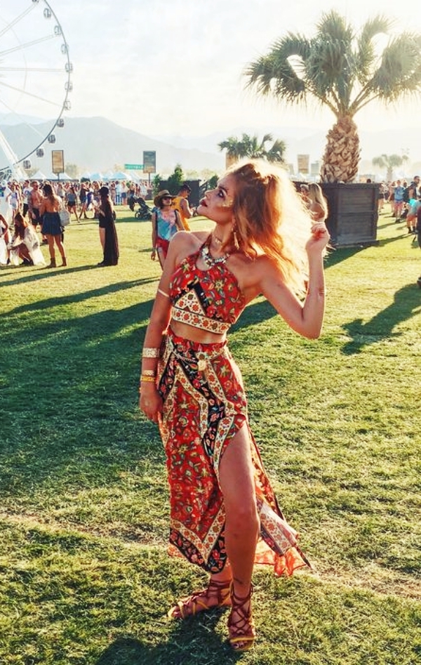 Festive-Coachella-Outfits-Ideas-to-Copy