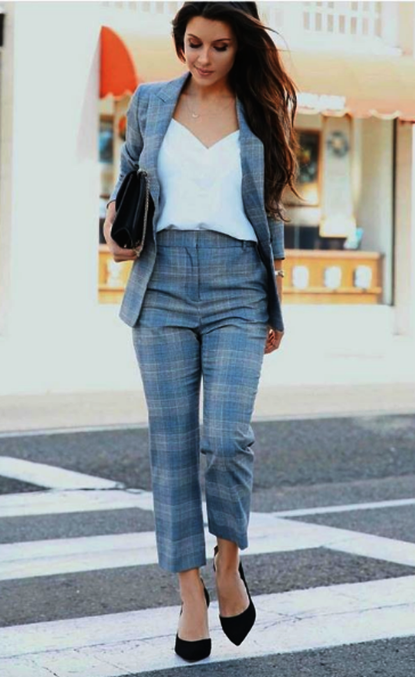 Professional Office Attires For the First Day Of Your Work