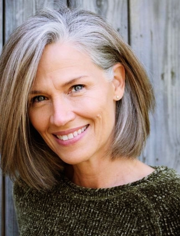 Best-Hairstyles-for-Older-Women-over-60