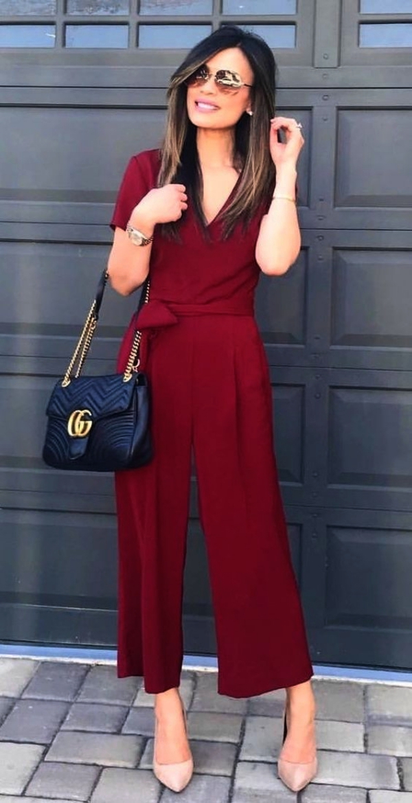 Non-Boring Work Outfits Ideas for Career Women