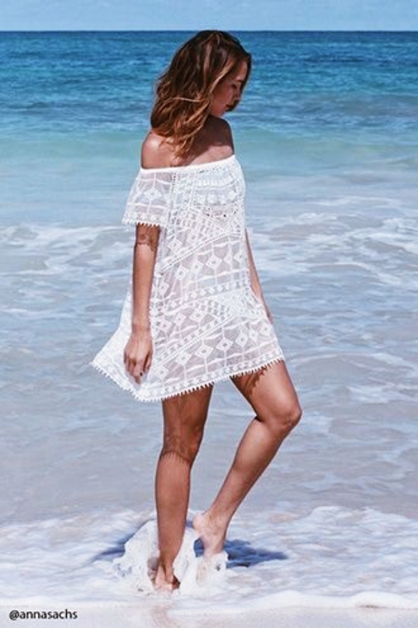 Trending-Summer-Beach-Outfits-that-are-Cool-AF