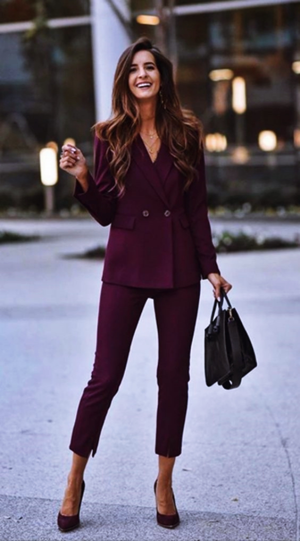 Catchy-Formal-Trouser-Attires-for-Working-Women