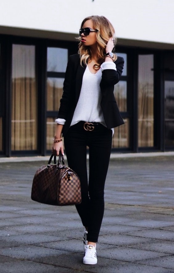 Casual Summer Outfits with Sneakers