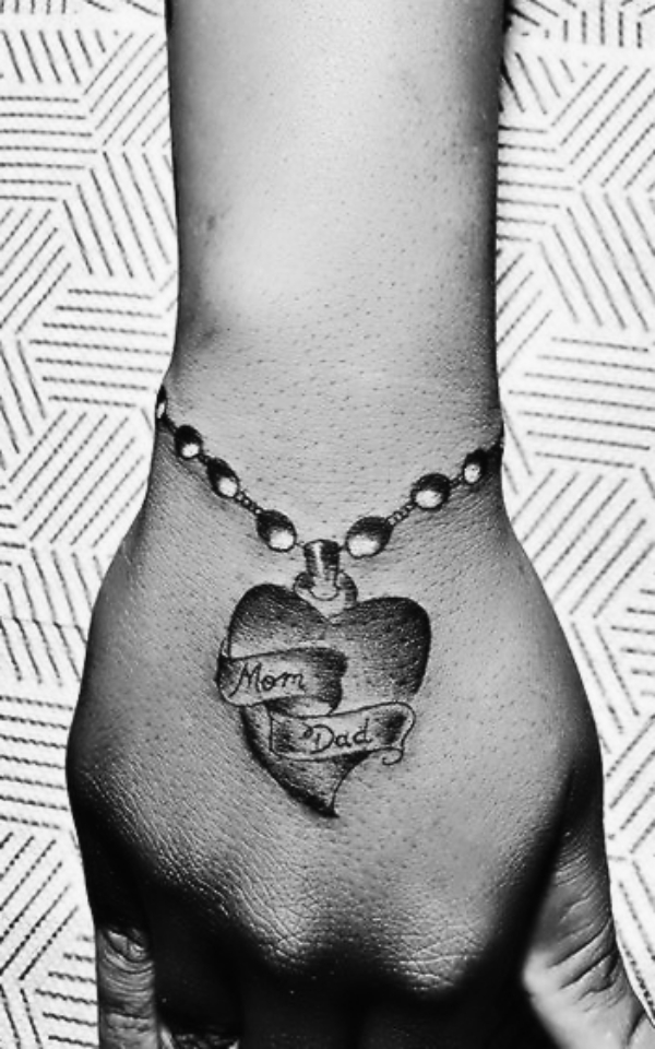 Meaningful-Mom-and-Dad-Tattoos-if-you-really-Love-em