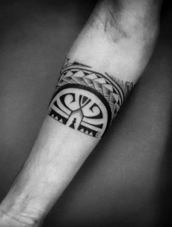 Perfect-Armband-Tattoo-Designs-for-Men-and-Women