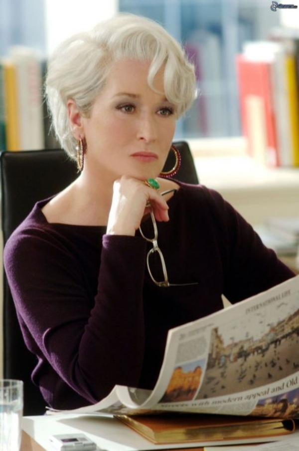 Charming Short Hairstyles for Older Women Over 60