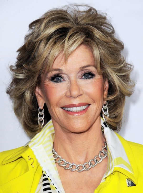 Charming Short Hairstyles for Older Women Over 60
