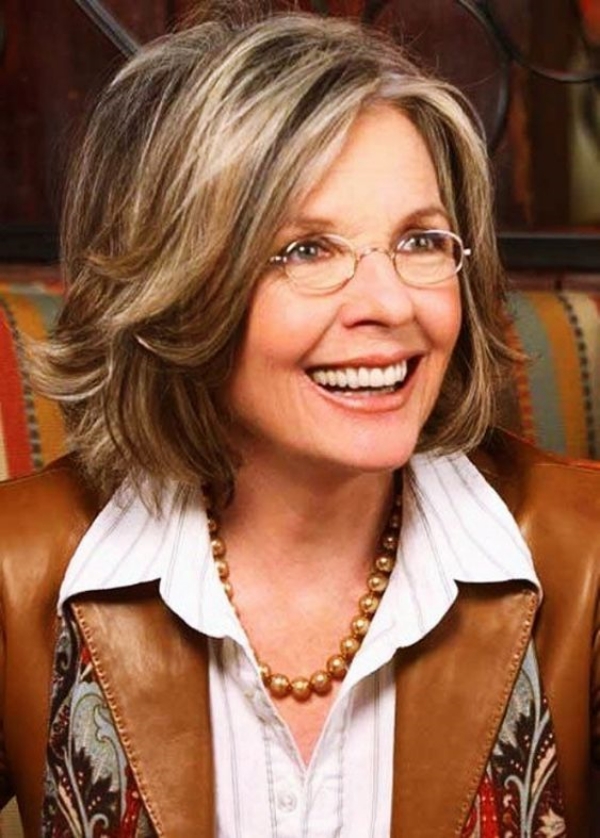 Charming Short Hairstyles for Older Women Over 60