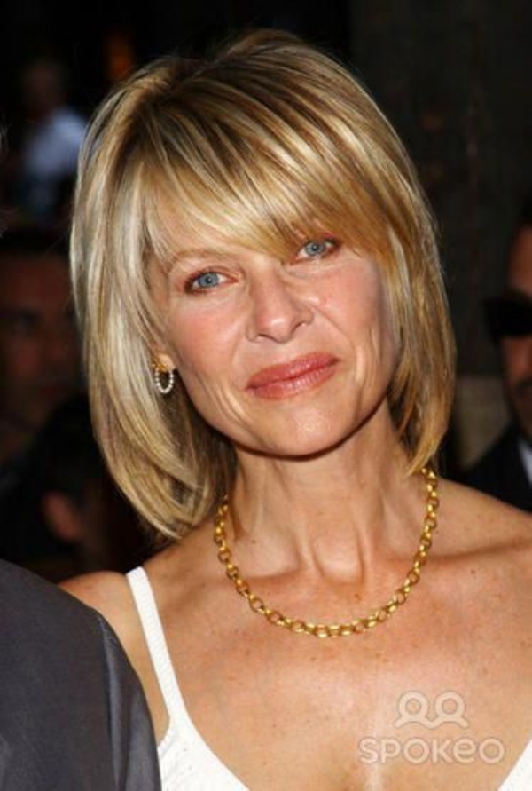 Charming Short Hairstyles for Older Women Over 60