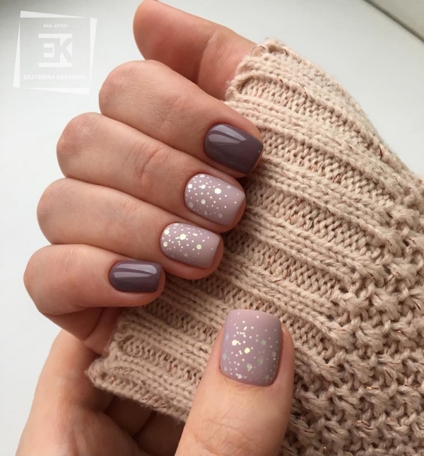 Pretty Winter and Christmas Nails Art Designs