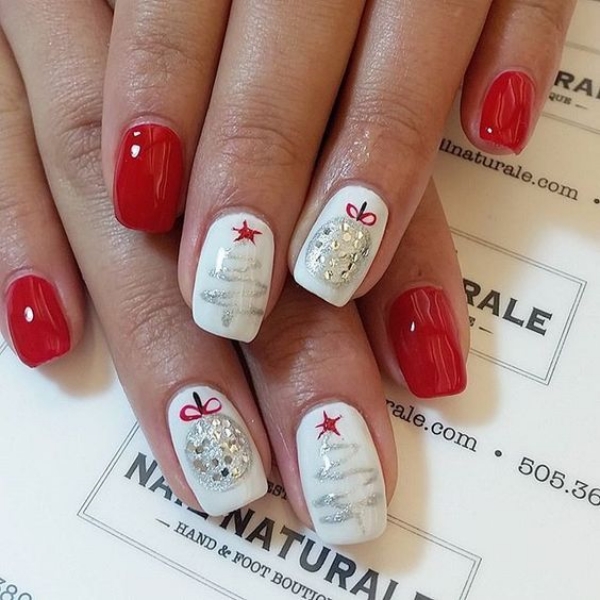 Pretty Winter and Christmas Nails Art Designs