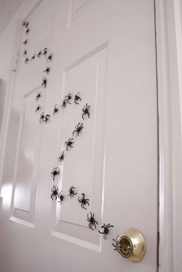 Spooky Indoor Halloween Decoration Ideas