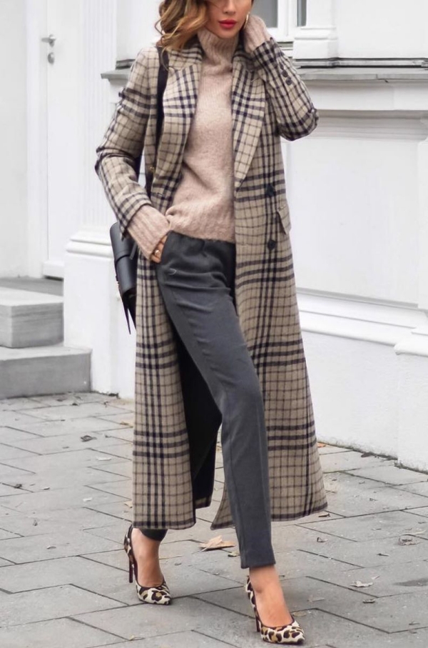 Casual Winter Work Outfits for Professionals