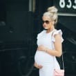 40 Classy Maternity Outfits for Pregnant Women