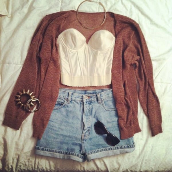 Styling Ideas to wear high waisted Shorts and Jeans0441