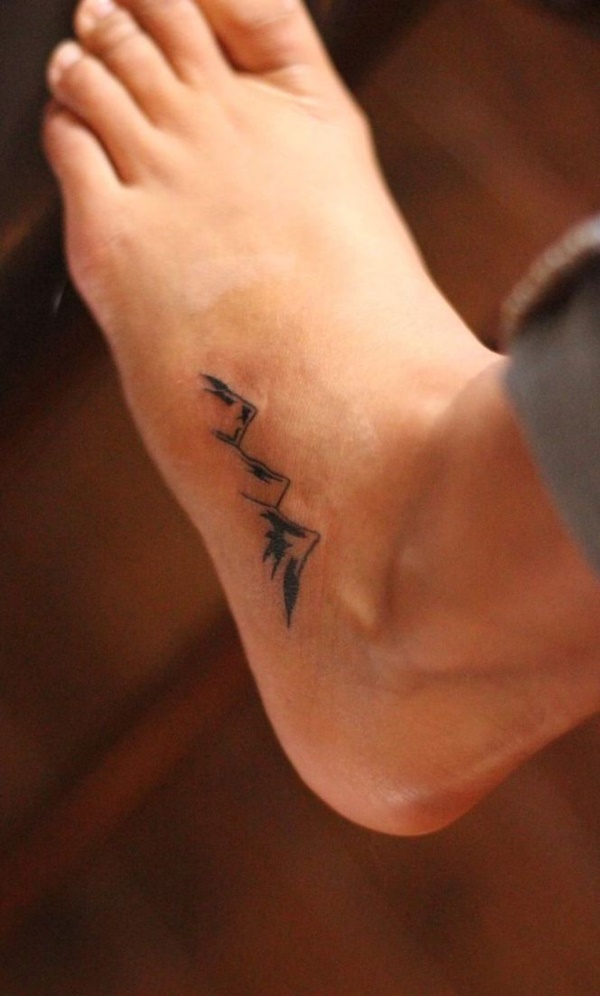 small-tattoos-designs-with-powerful-meaning