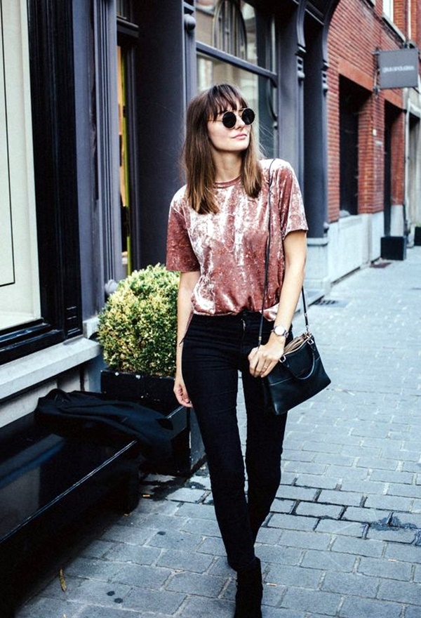 fashionable-velvet-dresses-13