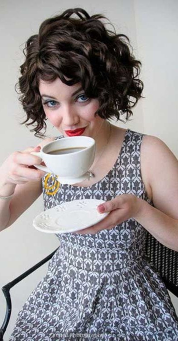 Short-Curly-Hair-styles-and-Haircuts