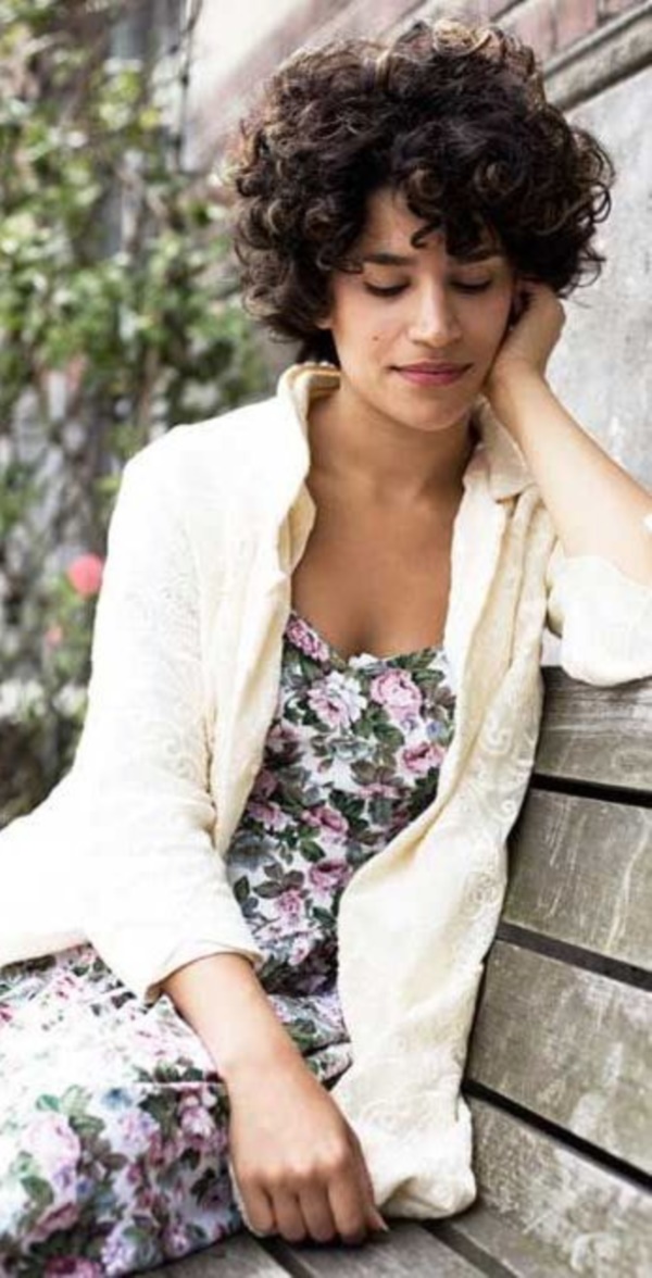 Short-Curly-Hair-styles-and-Haircuts