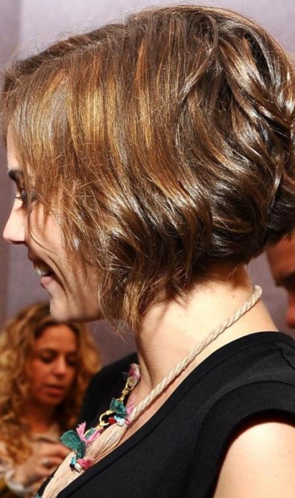 Short-Curly-Hair-styles-and-Haircuts