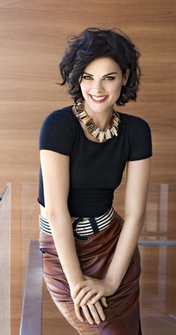 Short-Curly-Hair-styles-and-Haircuts