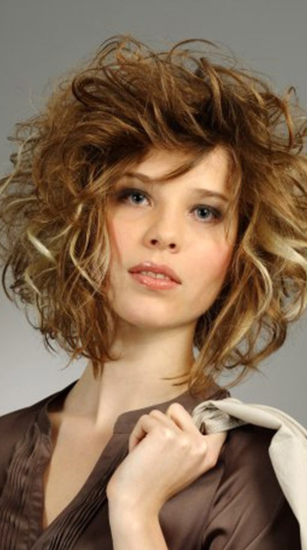 Short-Curly-Hair-styles-and-Haircuts