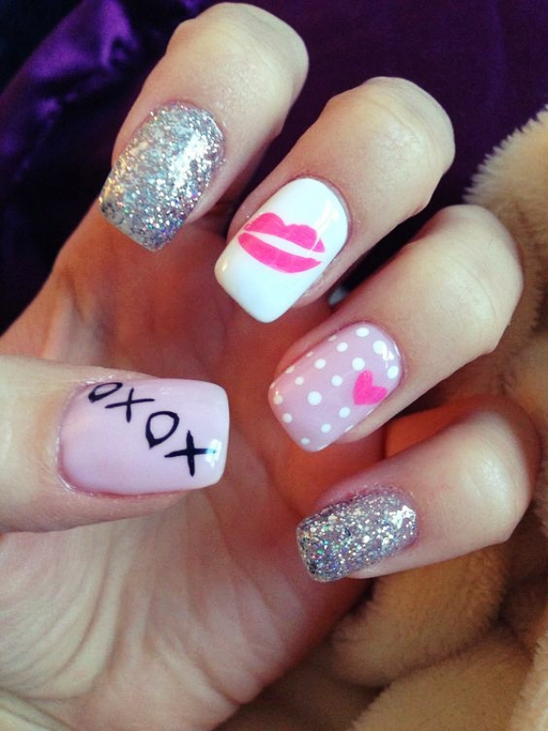 Lovely-Valentines-Day-Nail-Art-Designs